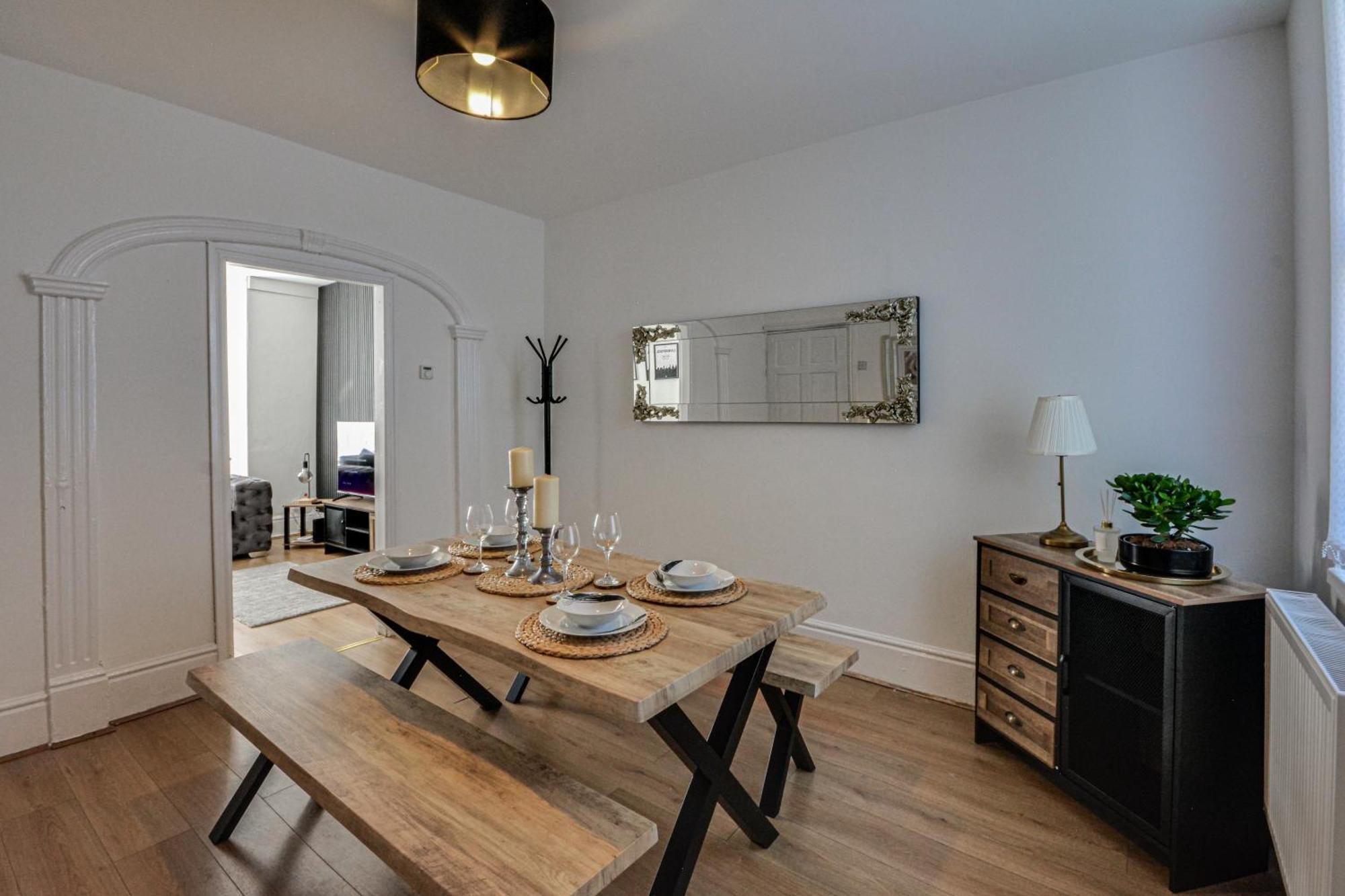 Stay With Alexandra 2 Free Parking - High Speed Free Wifi Liverpool Exteriér fotografie